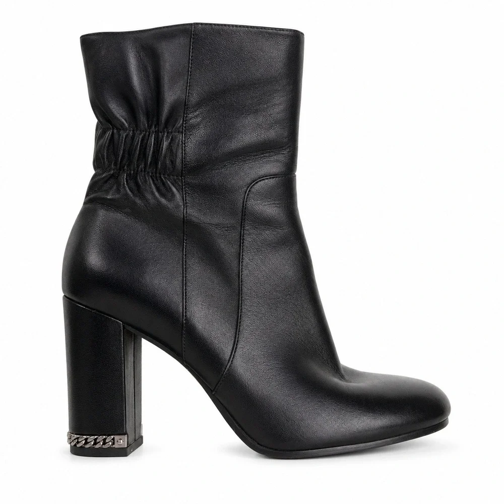 Michael Kors 8.5 Dolores Side Zip Bootie Black Leather Chic Designer Timeless